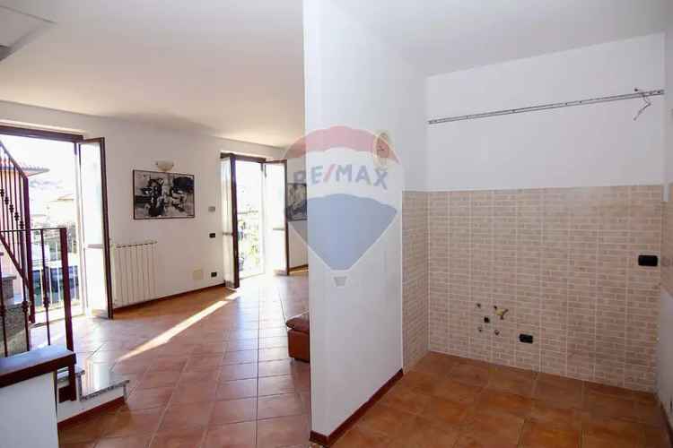 Duplex in vendita in Via Sacro Monte 29, Induno Olona -  n° 542561