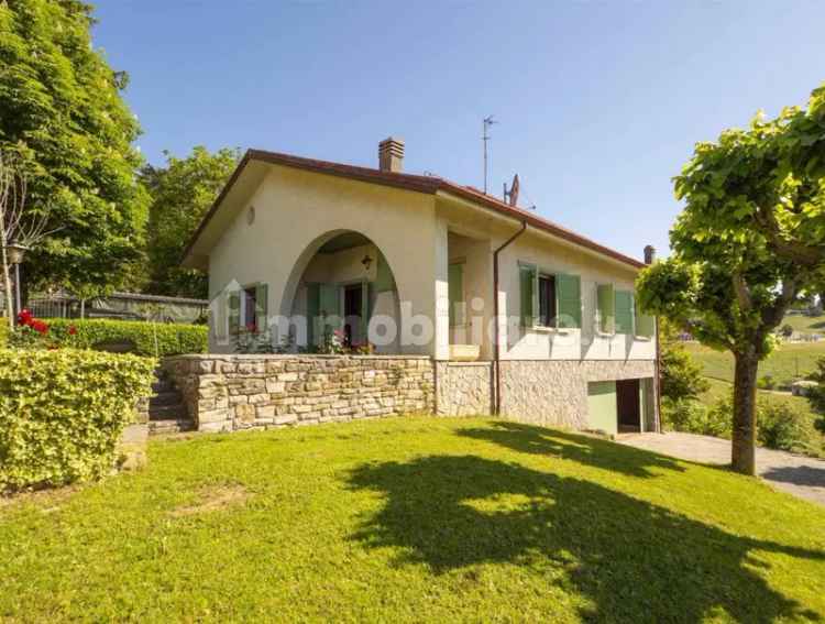 Villa unifamiliare, buono stato, 310 m², Prignano, Prignano sulla Secchia