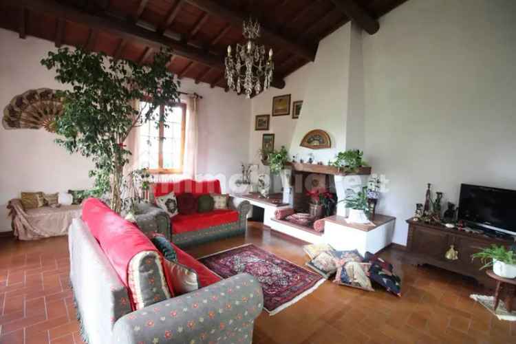 Villa unifamiliare via 1 Maggio, Romola, San Casciano in Val di Pesa