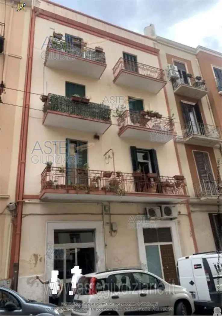 Appartamento all'asta via Dalmazia, 60, Bari