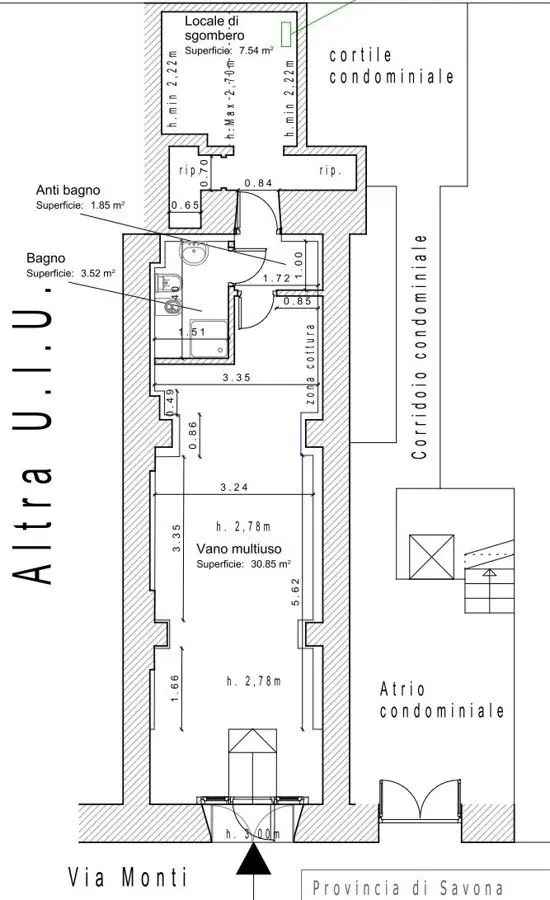 Appartamento in Via Monti, Savona (SV)