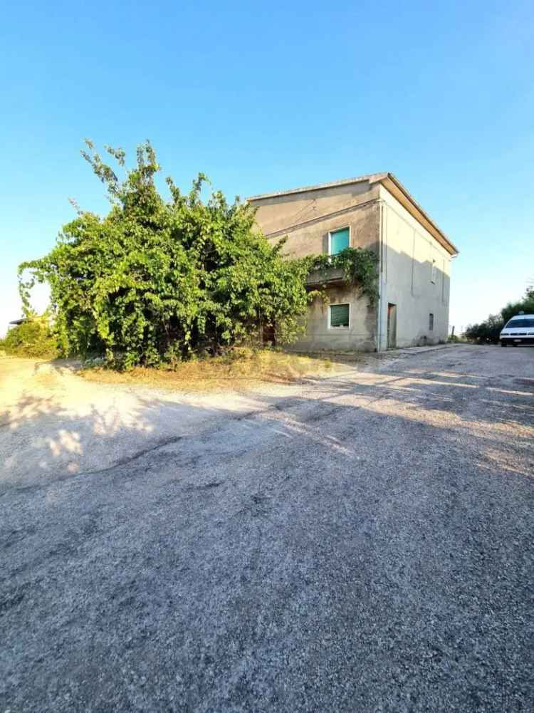 Villa unifamiliare Strada Colle Renazzo 146, San Silvestro, Pescara