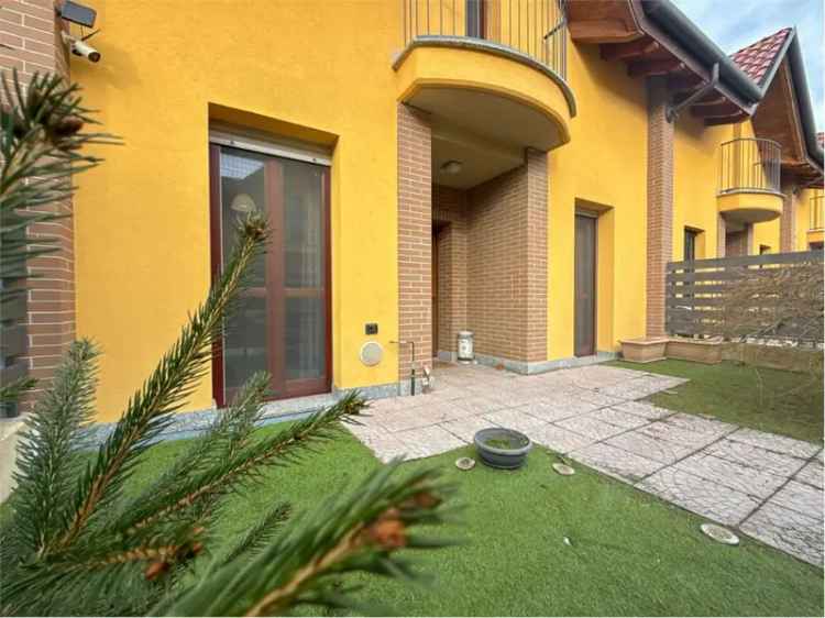 Villa a schiera in Via Pascoli 50, Cislago, 4 locali, 2 bagni, garage