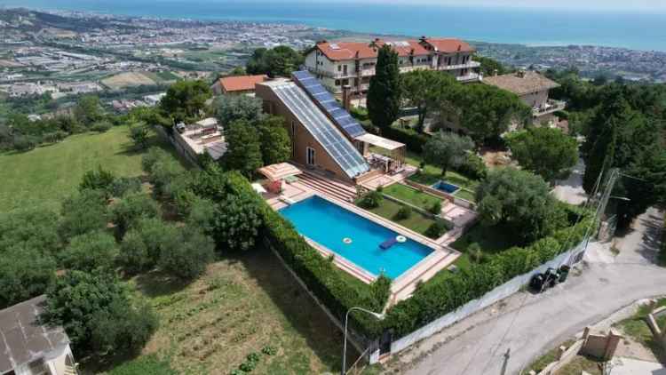 Villa singola in Contrada San Giovanni, Colonnella, 18 locali, 5 bagni