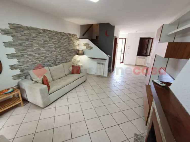 Villa a Schiera Lainate 4 Camere 4 Bagni Giardino e Piscina