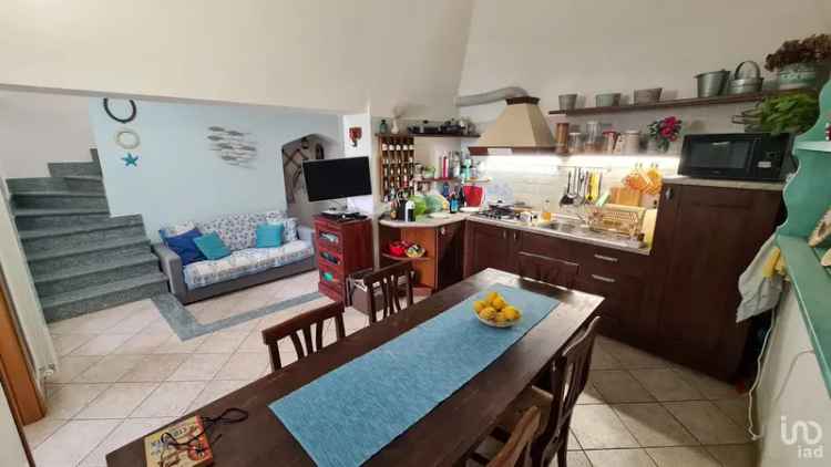 Vendita duplex 3 locali di 70 m² a Toirano (17055) - 121968 - iad