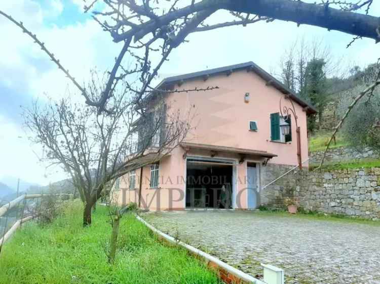 Villa in SP64 37, Dolceacqua, 6 locali, 2 bagni, giardino privato