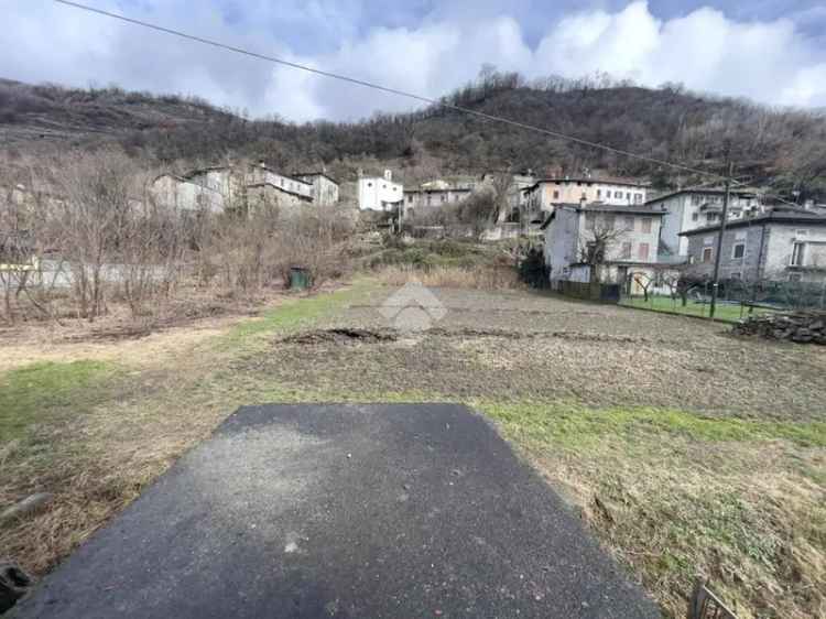 Terratetto unifamiliare via Nigola, Nigola, Teglio