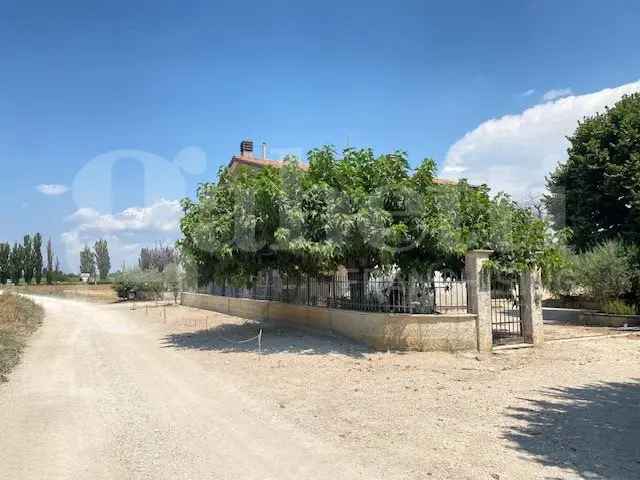 Casa Indipendente in Via Del Paradiso, 1, Assisi (PG)