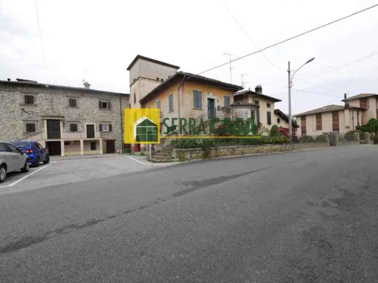 Porzione di casa indipendente in vendita a Serramazzoni, San Dalmazio