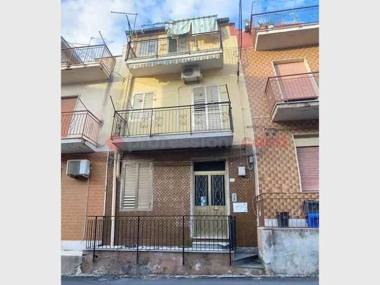 Casa Indipendente in vendita  a Siracusa