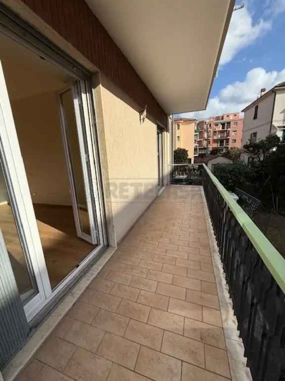 Appartamento in Via 4 Novembre 106, Borgio Verezzi, 5 locali, 1 bagno