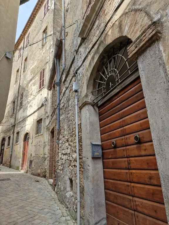 Appartamento in Via Duca degli Abruzzi 73, Lugnano in Teverina, 123 m²