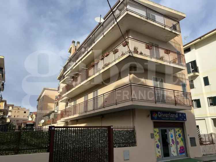 Appartamento in Via Lepanto , 10, Amantea (CS)