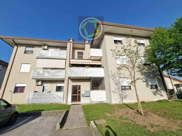 Appartamento in Nannavecchia, Cordenons, 5 locali, 1 bagno, 80 m²