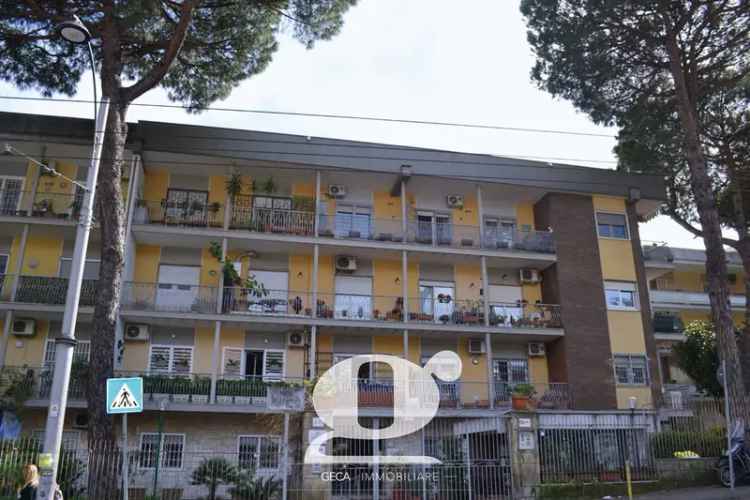 Appartamento in Viale Colli Aminei, Napoli (NA)