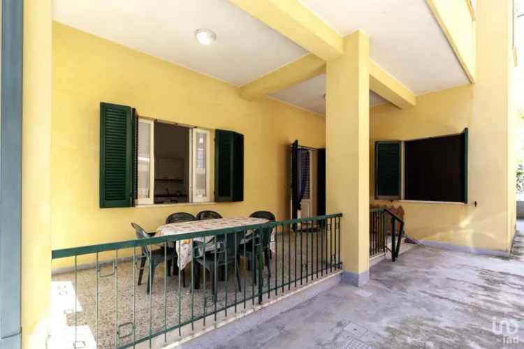 Vendita casa 7 locali di 186 m² in Tortoreto (64018) - 122811 - iad