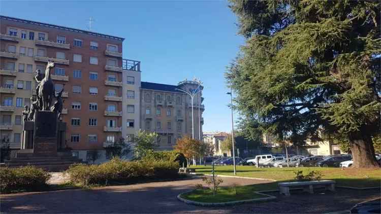 Quadrilocale in vendita in Piazza Volontari della Libertà 7, Busto Arsizio -  n° 403005