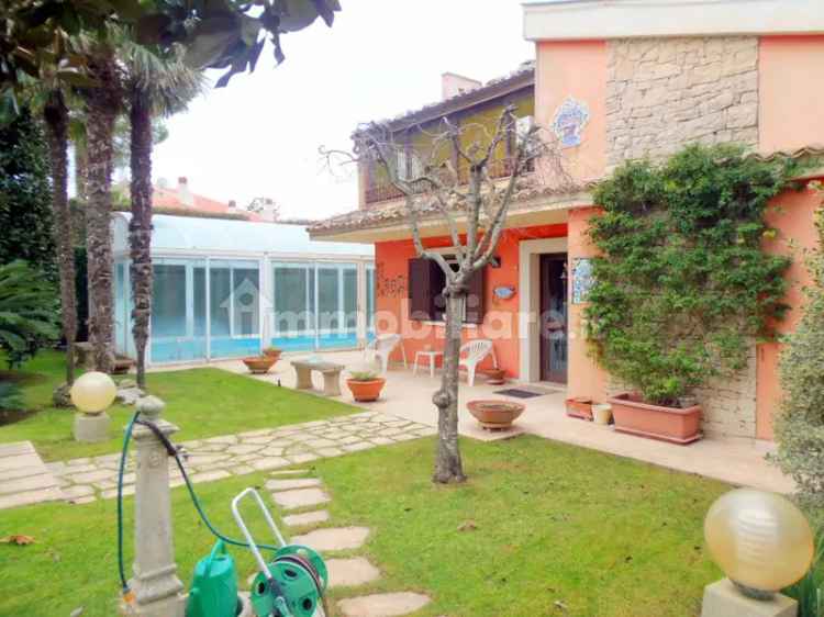 Villa bifamiliare via Australia 25, Croce - Selvaggio, Ragusa