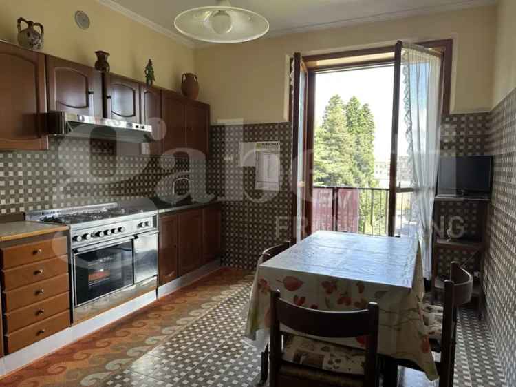 Appartamento in Via Due principati 0, Avellino, 2 bagni, 150 m²