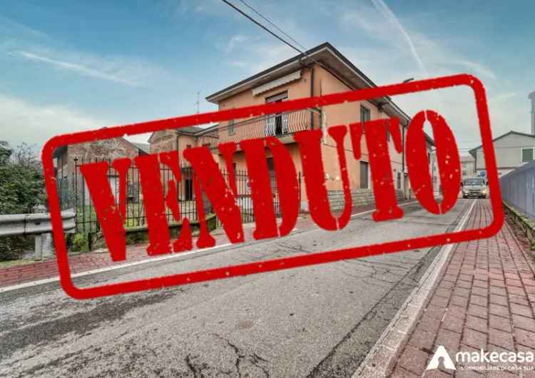 Appartamento via IV Novembre 36, Quartiano, Mulazzano