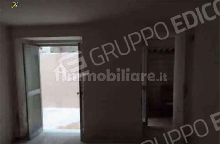 Appartamento all'asta via Trevisani , 74, Bari