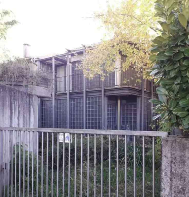 Villa in Via Rodolfo Morandi, Porto Mantovano, 22 locali, garage