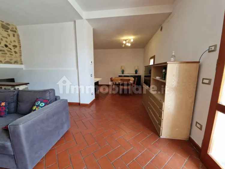 Appartamento via San Biagio 20, Cantagrillo Casalguidi, Serravalle Pistoiese