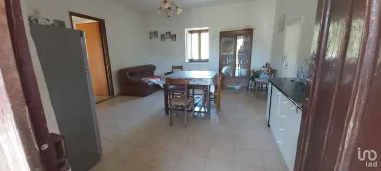 Vendita casa indipendente 7 locali di 150 m² in Amantea (87032) - 74956 - iad