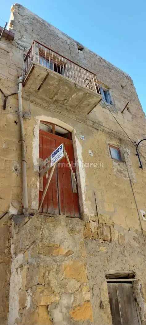 Appartamento via Sant'Antonio 1, Centro, Calascibetta