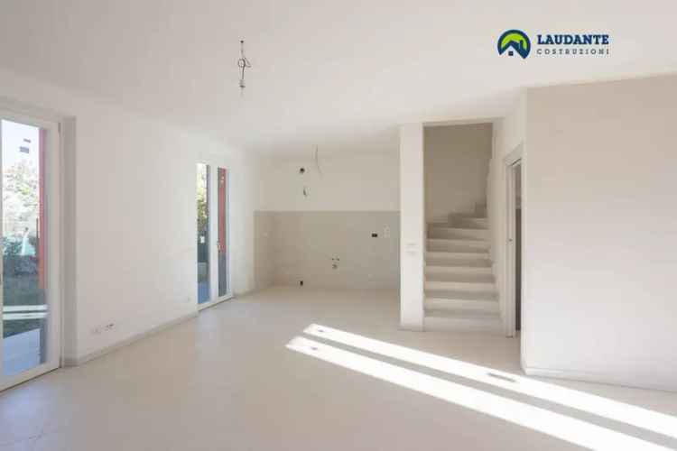 Villa bifamiliare, buono stato, 207 m², Centro, Torgiano