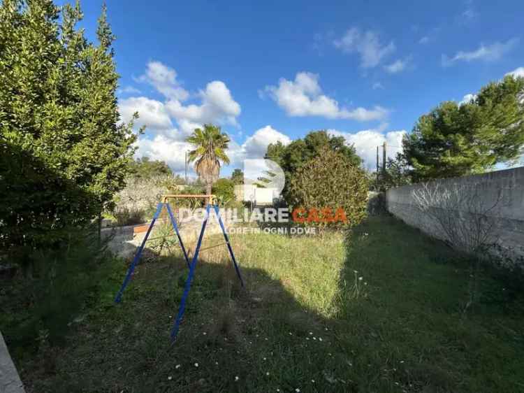 Villa unifamiliare via delle Acacie 10, San Ligorio, Lecce