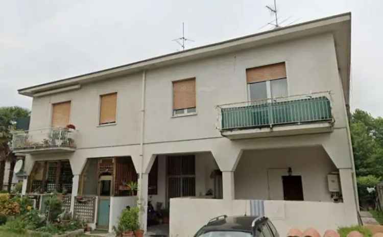 Appartamento in Via Lambro 22, Bovisio-Masciago, 6 locali, 1 bagno