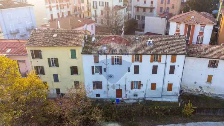 Quadrilocale via San Martino 17, Centro, Salsomaggiore Terme