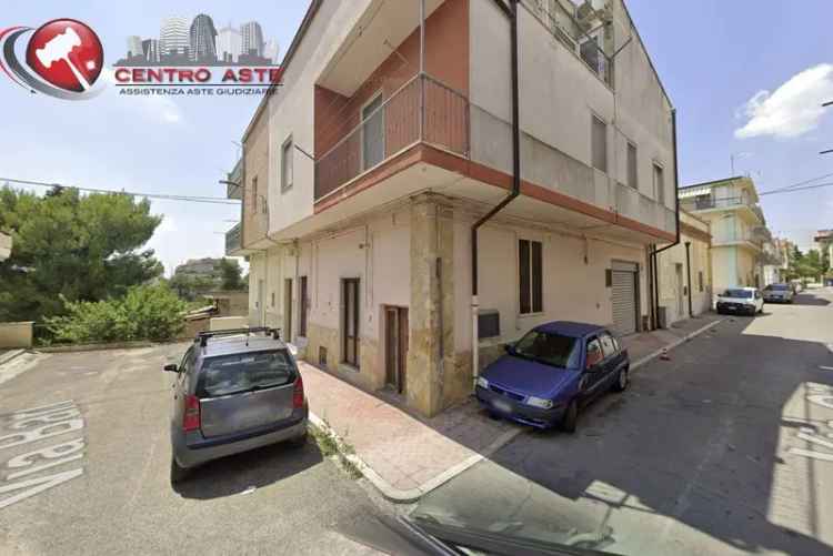 Casa indipendente all'asta via Bari, 14, 75022 Irsina Italia, Irsina