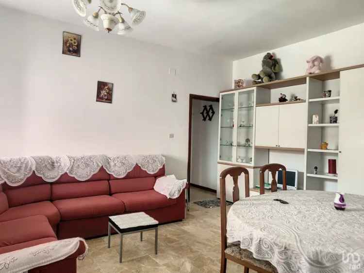 Vendita appartamento 5 locali di 85 m² a Ripatransone (63065) - 121693 - iad