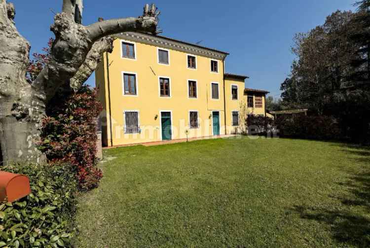 Casale via di Fregionaia, Santa Maria a Colle - Ponte San Pietro, Lucca