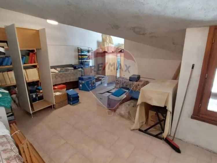 Porzione di casa in vendita a Gaverina Terme