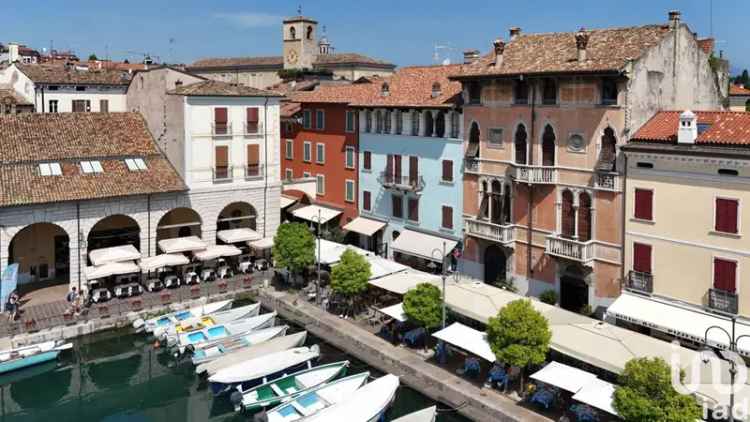 Appartamento via Porto Vecchio 24, Centro Storico, Desenzano del Garda