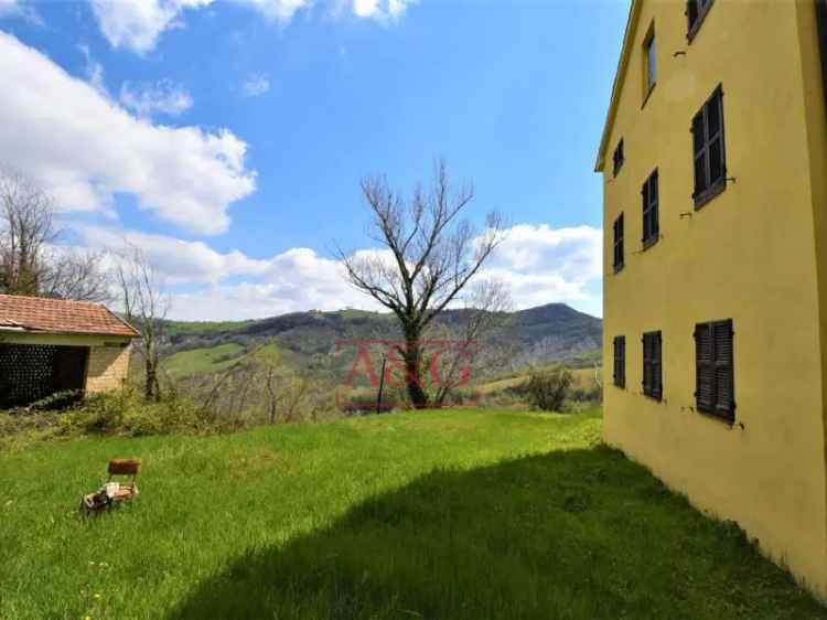 Casale in vendita a Montefalcone Appennino, Campagna