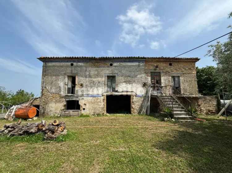 Casa colonica Contrada Villa Tucci 293, Crecchio