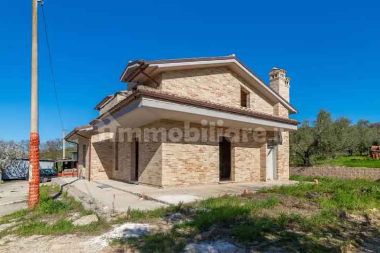 Villa unifamiliare via Costa dei Mandorli, Porto Recanati