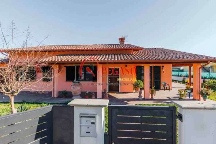 Villa unifamiliare via San Giuliano, Borgo A Buggiano, Buggiano