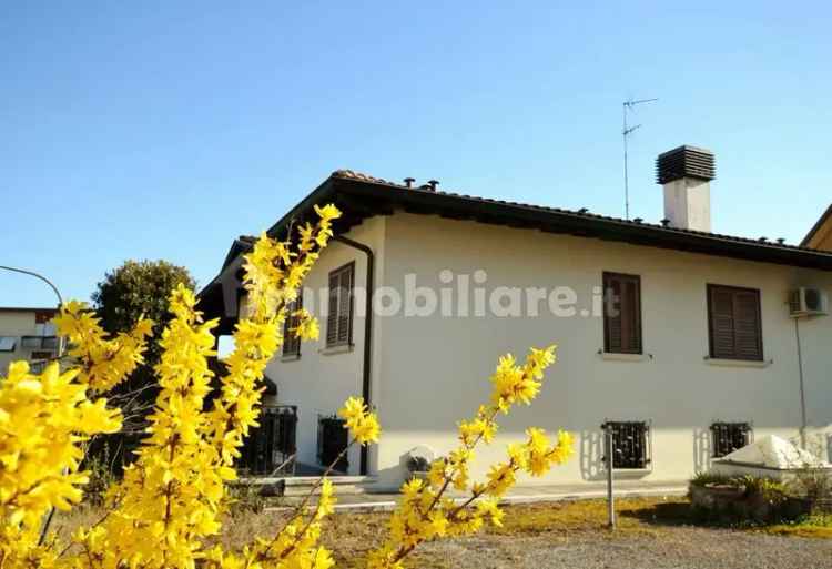 Villa unifamiliare via Pier Fortunato Calvi 20, Torre, Pordenone