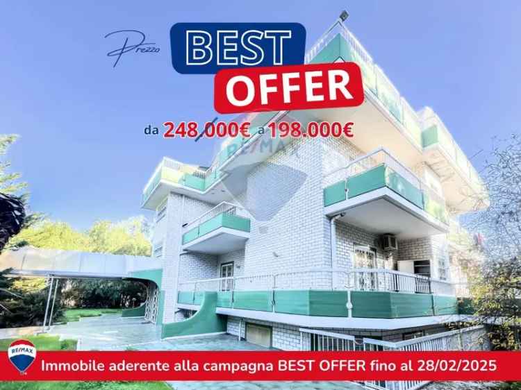 Appartamento in Strada Torre Tresca, Bari, 6 locali, 2 bagni, 216 m²