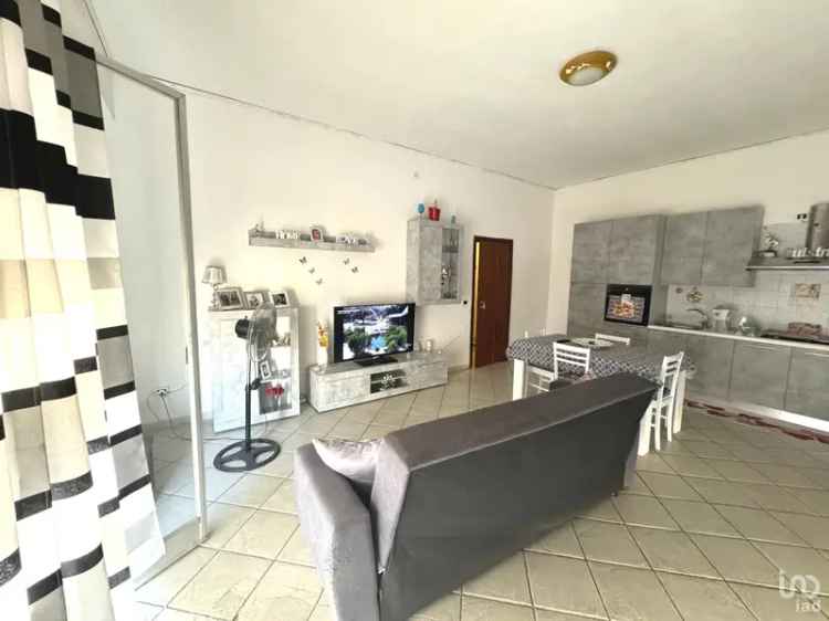 Vendita quadrilocale di 130 m² a Vittoria (97019) - 129296 - iad