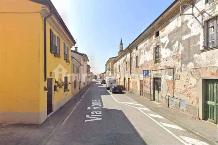 Casa indipendente all'asta via Roma  , 22, Crotta d'Adda