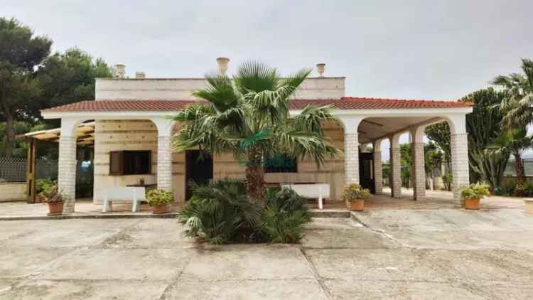 Villa in Contrada Losciale 72/e, Monopoli, 3 locali, 2 bagni, 140 m²