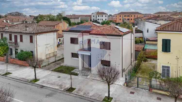 Terratetto unifamiliare via Del Lavoro 19, Tresigallo Final Di Rero, Tresignana