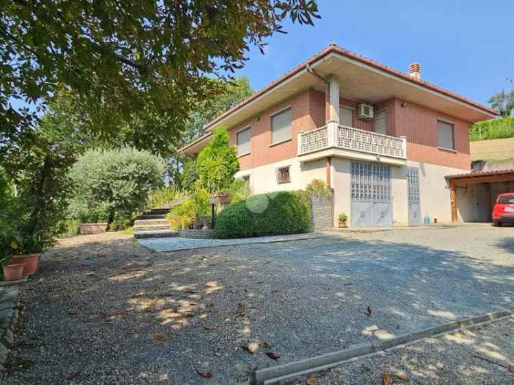 Villa unifamiliare frazione Valle San Giovanni 15, Valle San Giovanni, Calamandrana